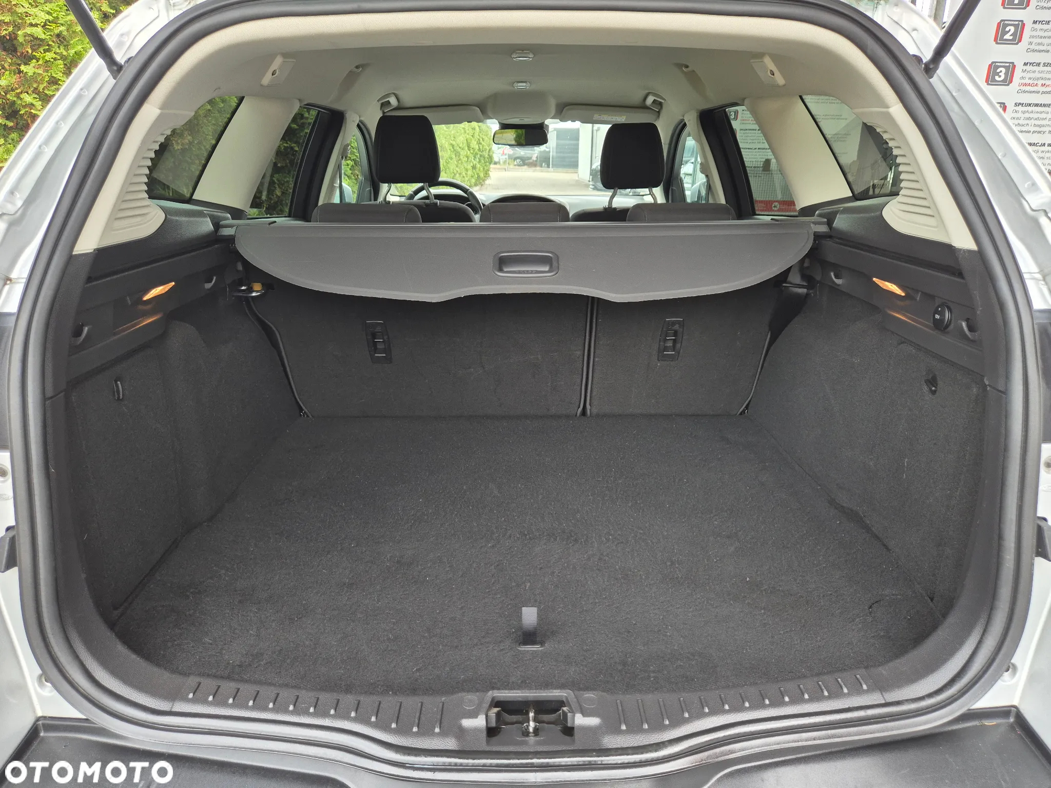 Ford Focus Turnier 1.0 EcoBoost Start-Stopp-System TITANIUM STYLE - 25