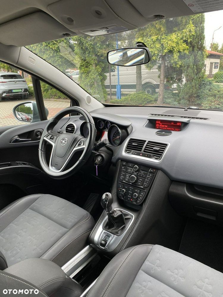 Opel Meriva - 10