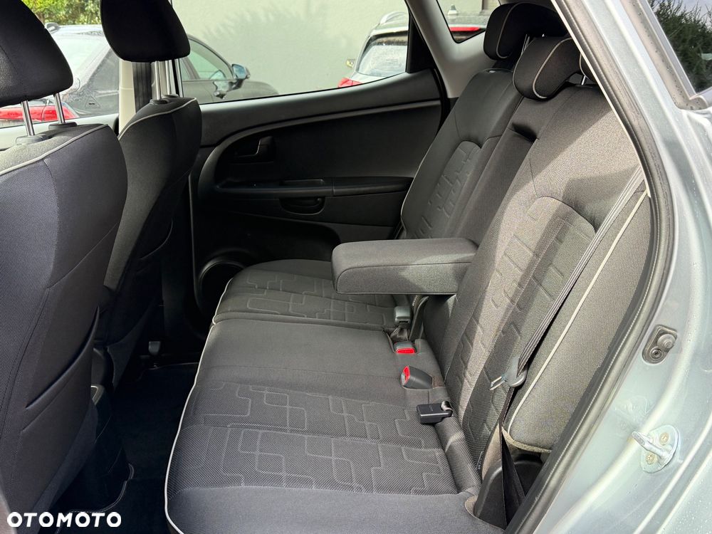 Kia Venga 1.6 CVVT Automatik Dream-Team Edition - 23