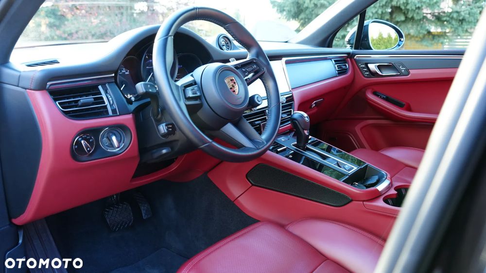 Porsche Macan T - 9