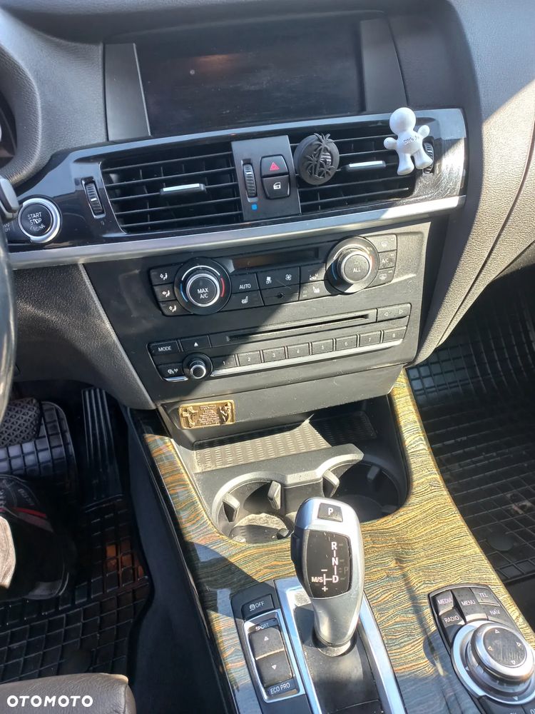 BMW X3 xDrive30d Advantage - 17