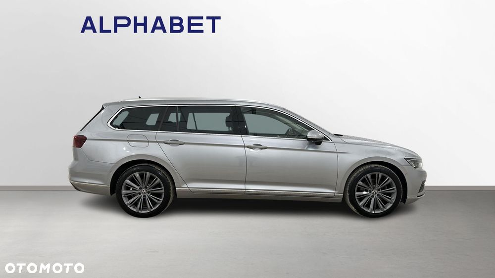 Volkswagen Passat - 6