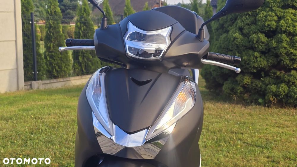 Honda SH - 15