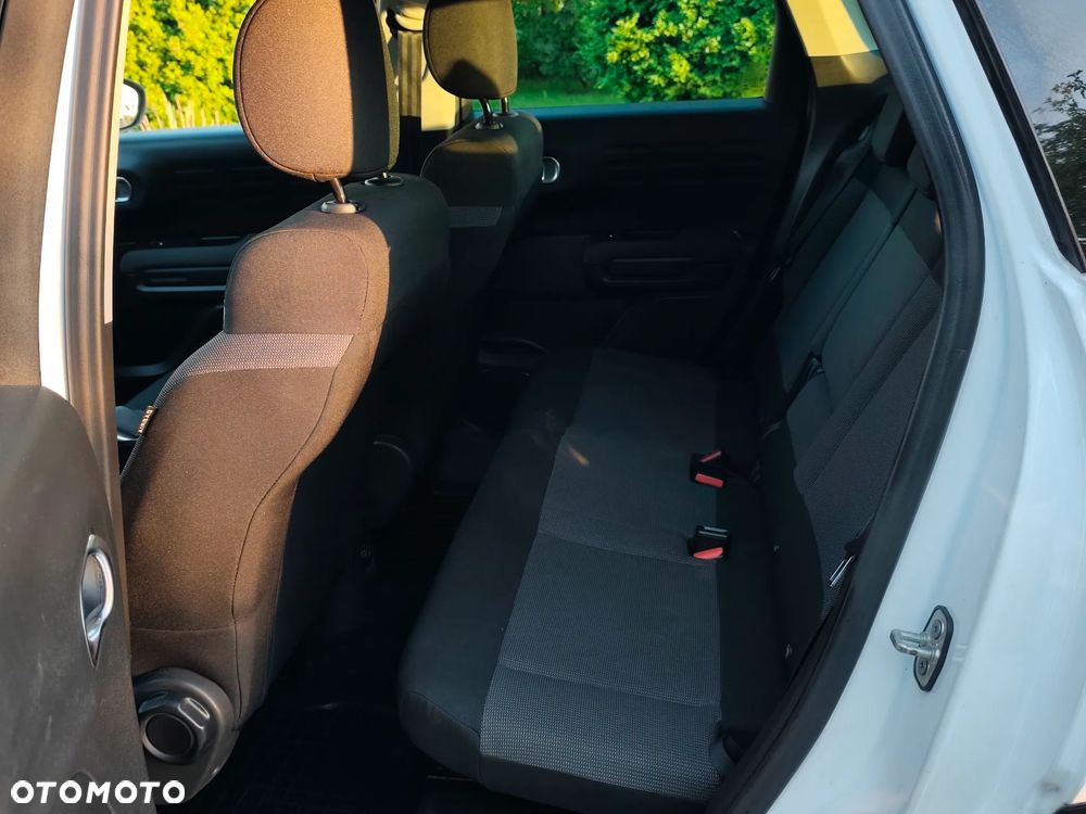 Citroën C3 Aircross BlueHDI 120 Stop & Start Shine - 28