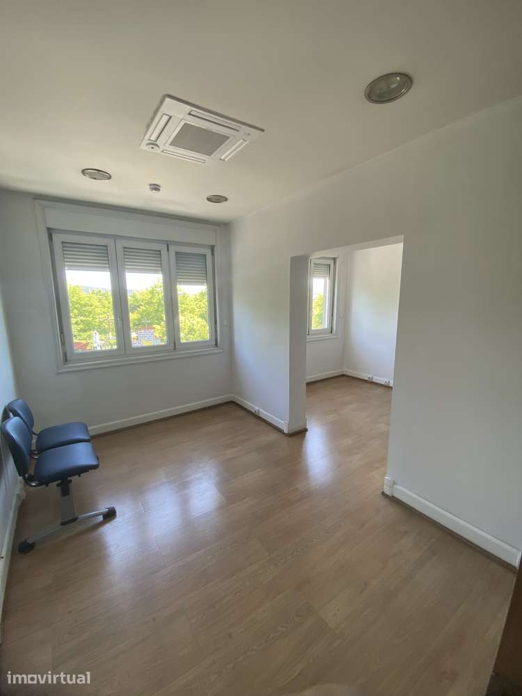 **Escritórios profissionais no centro de Barcelos – desde 260€** - Grande imagem: 2/10