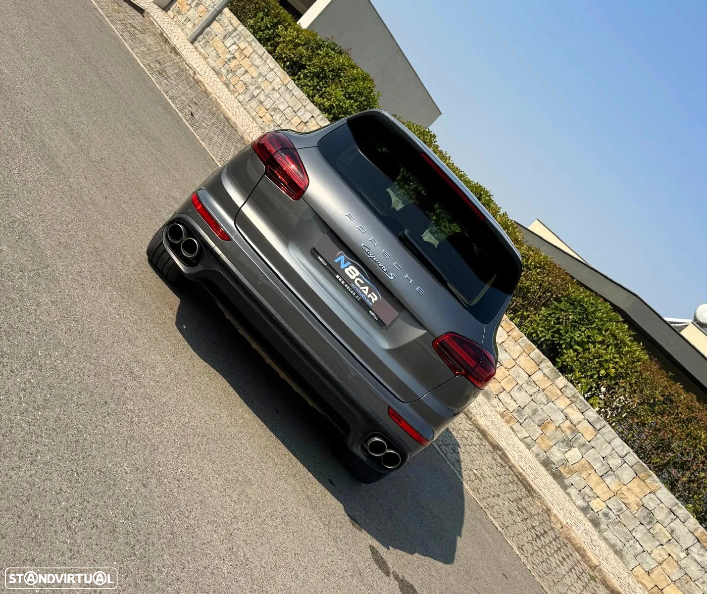 Porsche Cayenne S E-Hybrid - 11