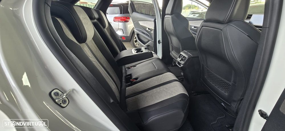 Peugeot 3008 1.6 Hybrid GT e-EAT8 - 21