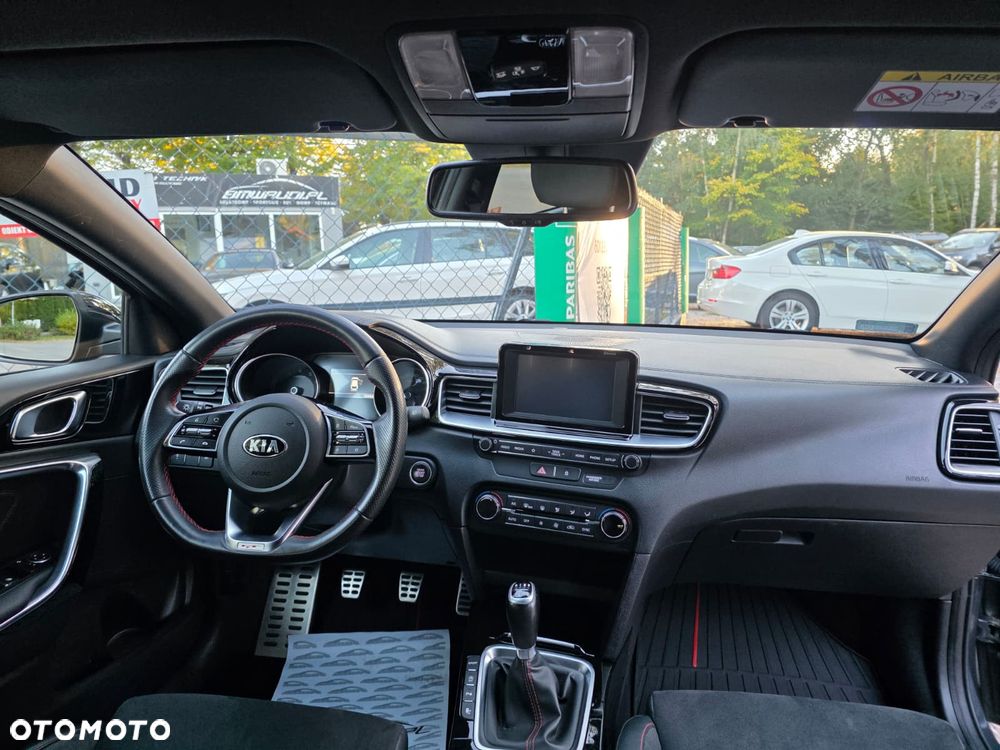 Kia ProCeed 1.6 T-GDI GT - 15