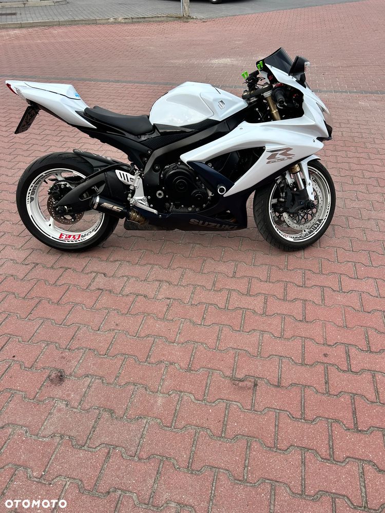 Suzuki GSX-R - 2