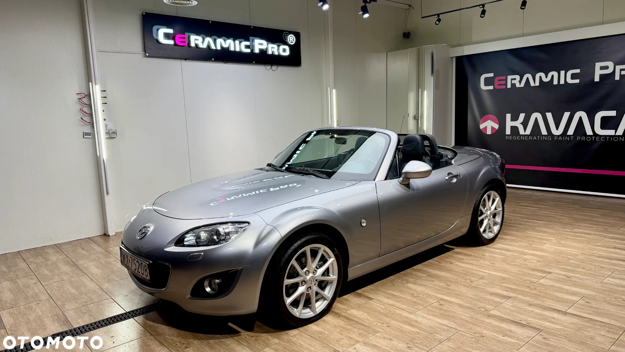 Mazda MX-5 2.0 Sport - 16