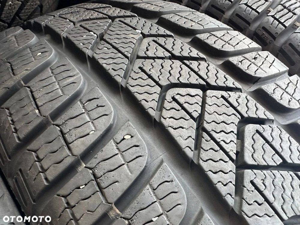 215/55r17 Pirelli SottoZero 3_6,8mm_4szt_(34) - 5