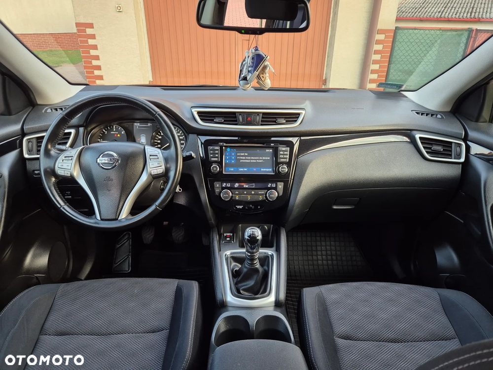 Nissan Qashqai - 10