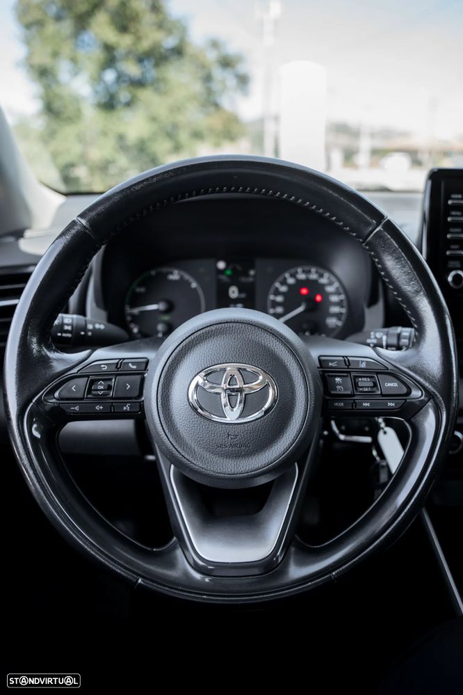 Toyota Yaris 1.5 HDF Comfort - 27