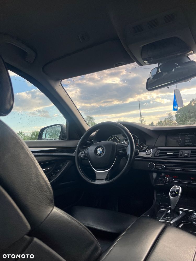 BMW Seria 5 520d - 11