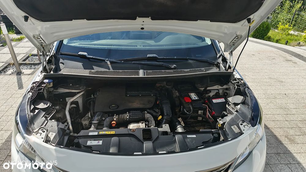 Peugeot 5008 BlueHDI 120 EAT6 Stop & Start Allure - 9