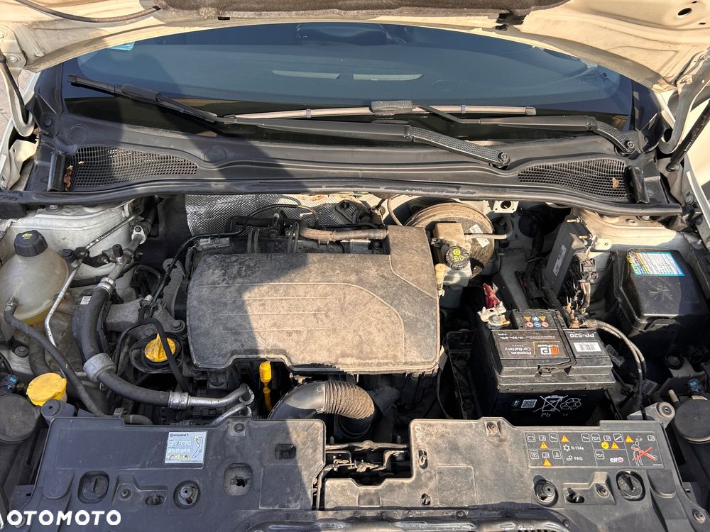 Renault Clio 1.2 16V Life - 12