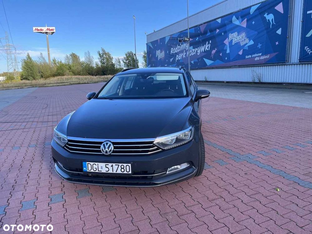 Volkswagen Passat Variant - 1