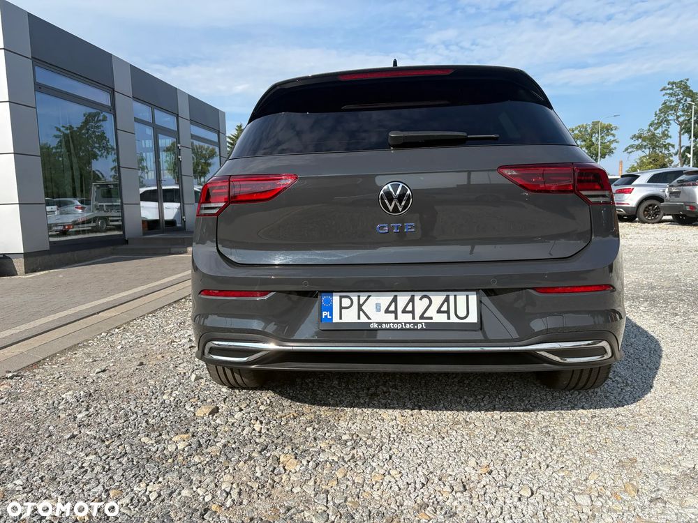 Volkswagen Golf - 4
