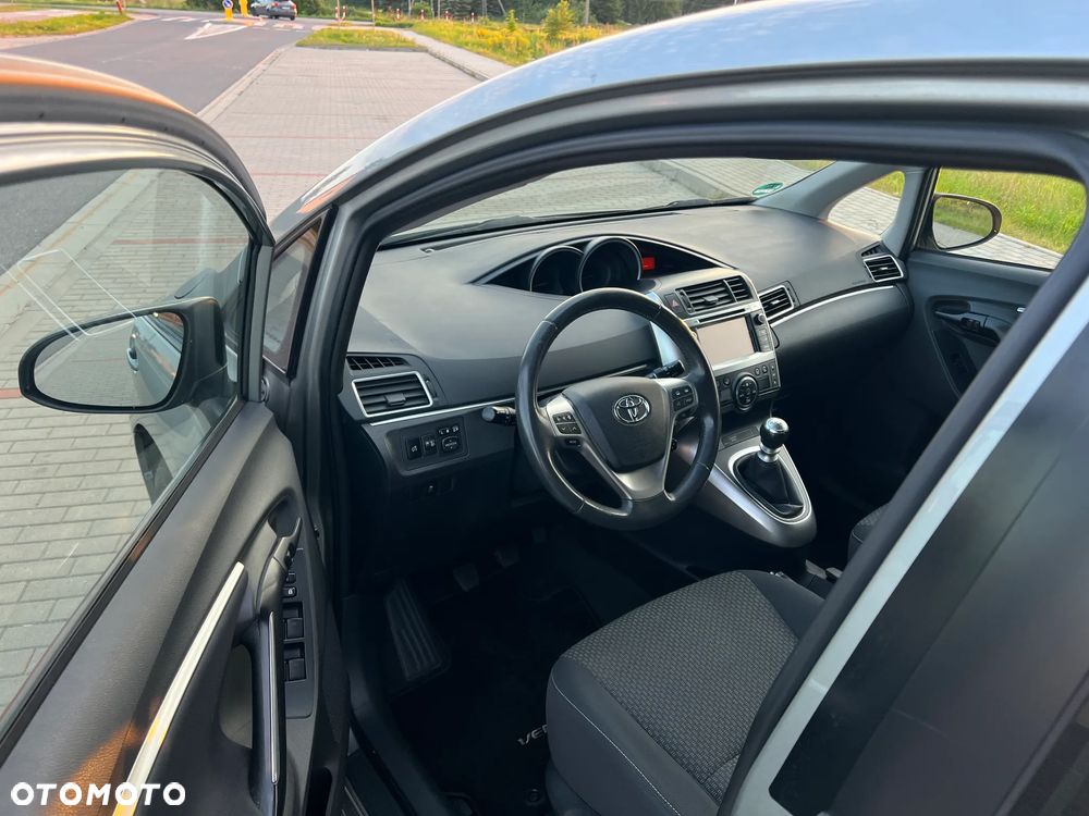 Toyota Verso 2.0 D-4D Sol - 8