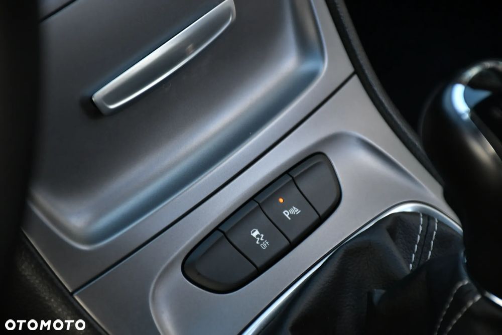 Opel Astra V 1.4 T Enjoy - 32