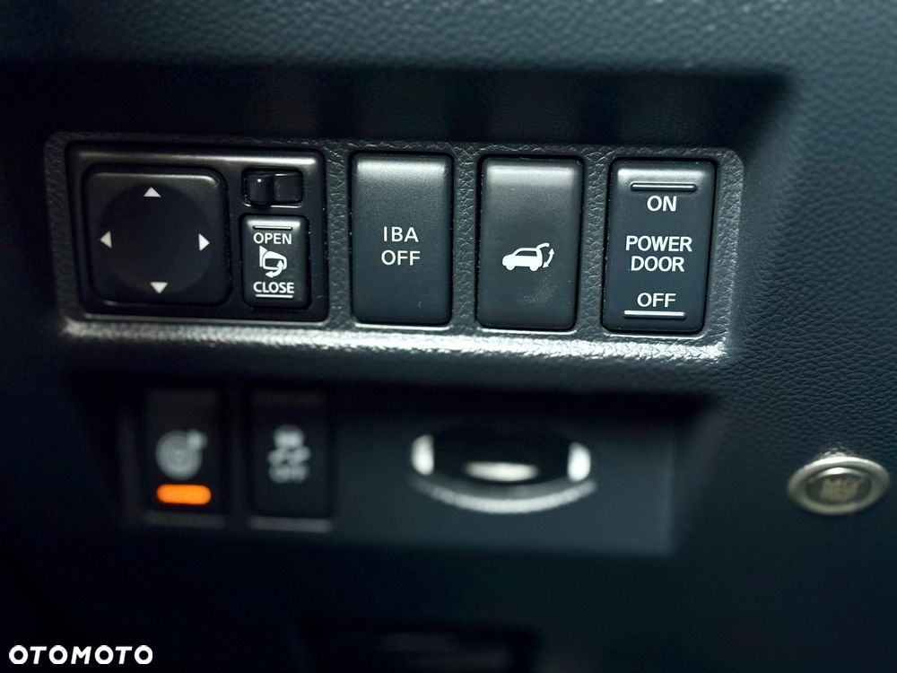 Infiniti QX70 5.0 S Premium - 25