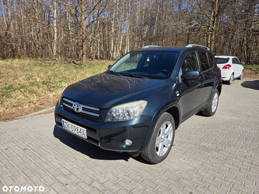 Toyota RAV4 2.2 D-CAT 4x4 Executive - 1