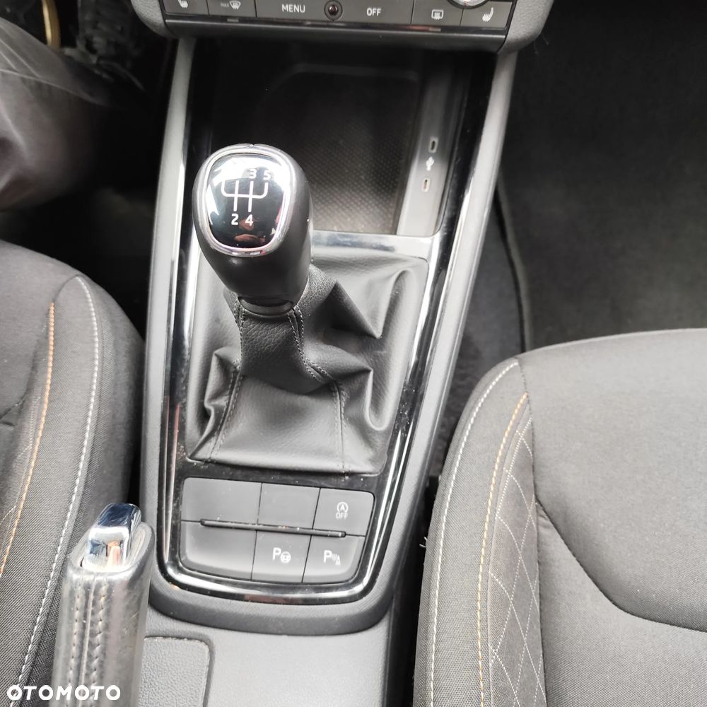 Skoda Kamiq 1.0 TSI Selection - 26