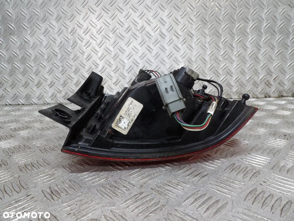 JEEP COMPASS I LIFT LAMPA LEWA PRAWA TYŁ - 12
