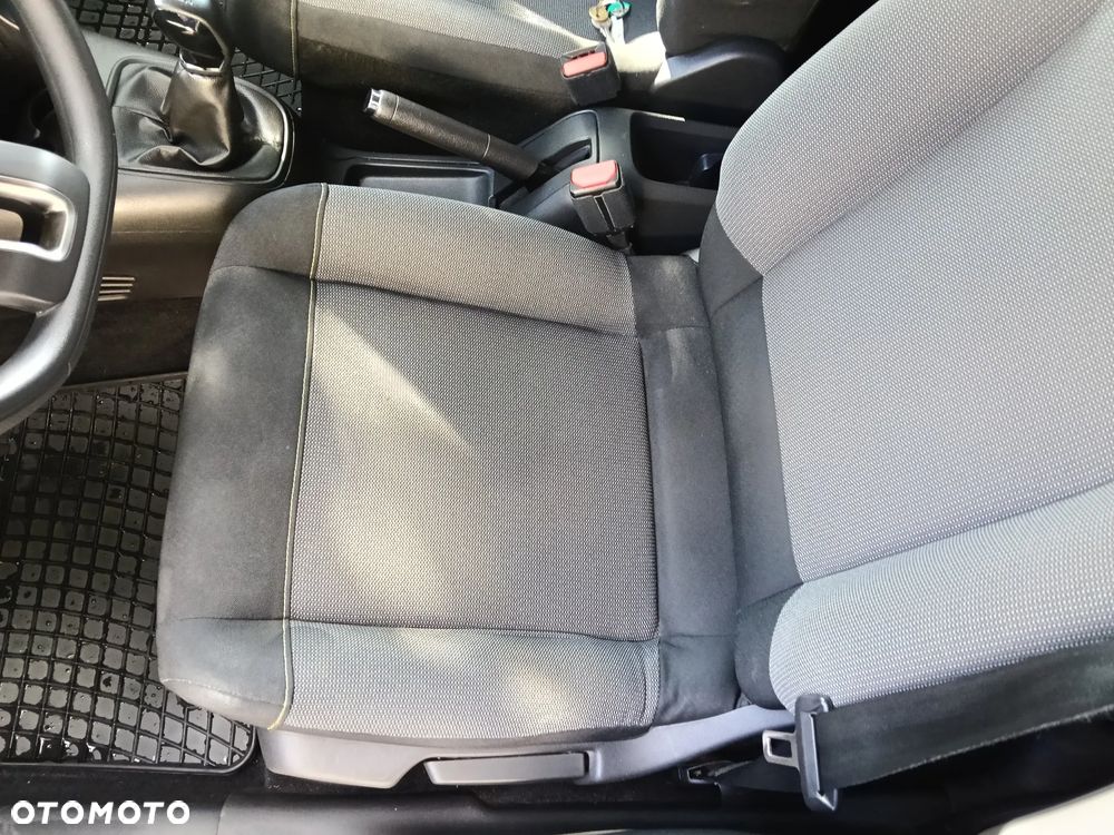 Citroën C3 Pure Tech 82 ELLE - 11