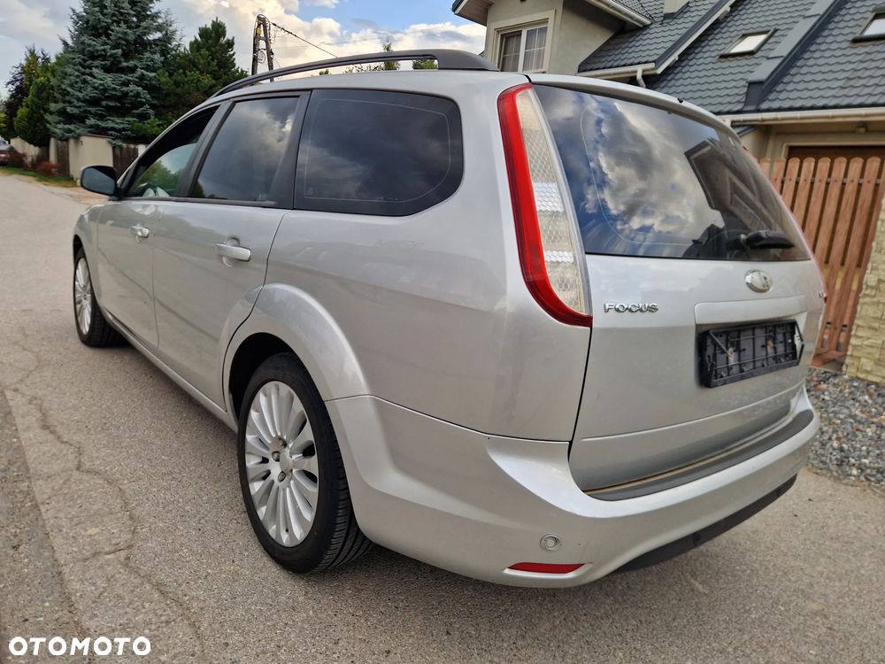Ford Focus - 13