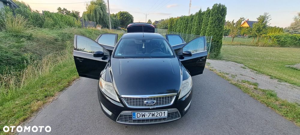 Ford Mondeo 2.0 TDCi Titanium - 25