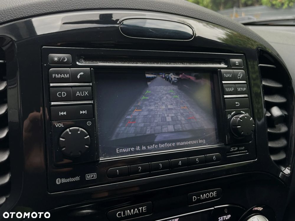 Nissan Juke 1.6 DIG-T N-Connecta - 29