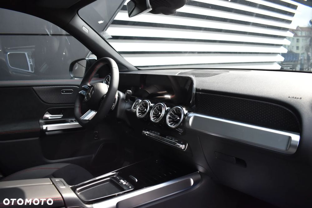 Mercedes-Benz GLB 200 d 4Matic 8G-DCT Edition AMG Line - 20