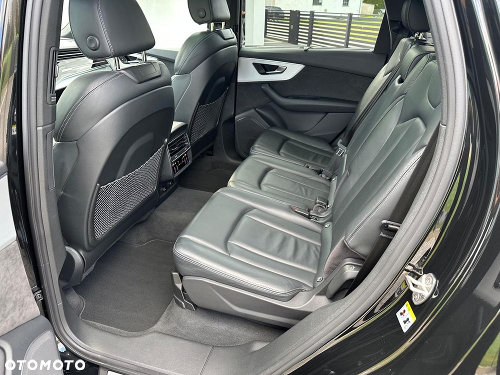 Audi Q7 50 TDI mHEV Quattro Black Edition Tiptr - 20