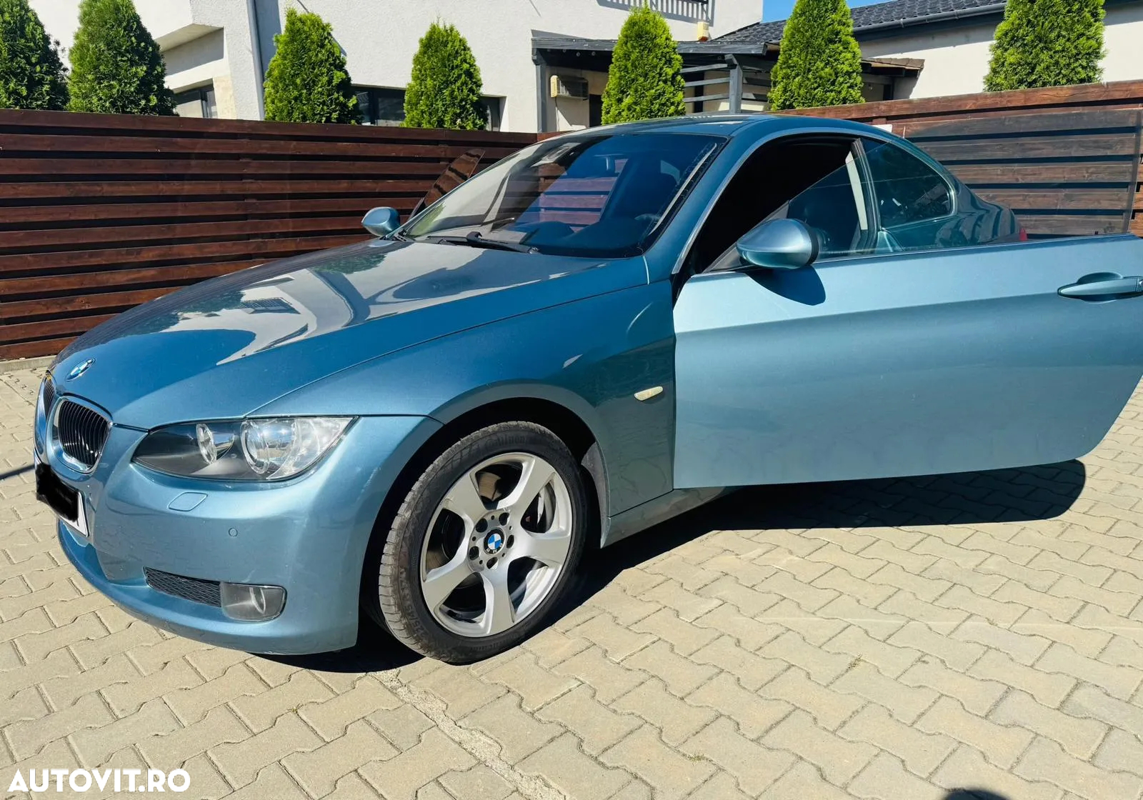 BMW Seria 3 320d Coupe - 3