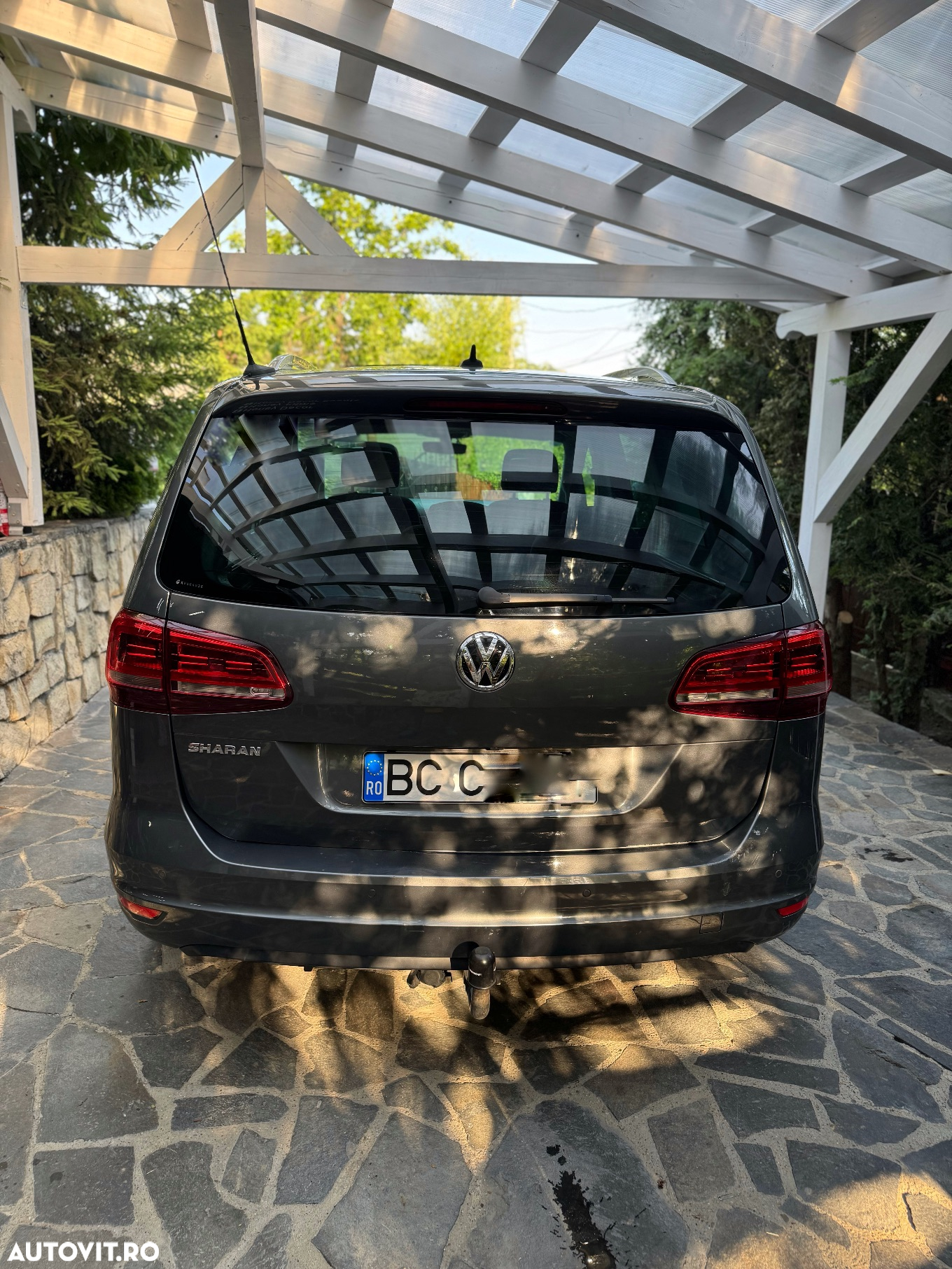 Volkswagen Sharan 2.0 TDI DSG (BlueMotion Technology) Highline - 4