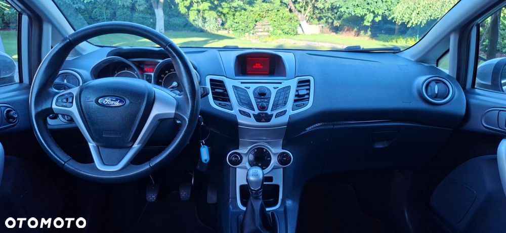 Ford Fiesta - 11