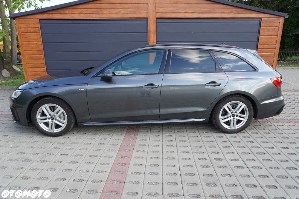 Audi A4 Avant 40 TDI quattro S tronic S line - 3