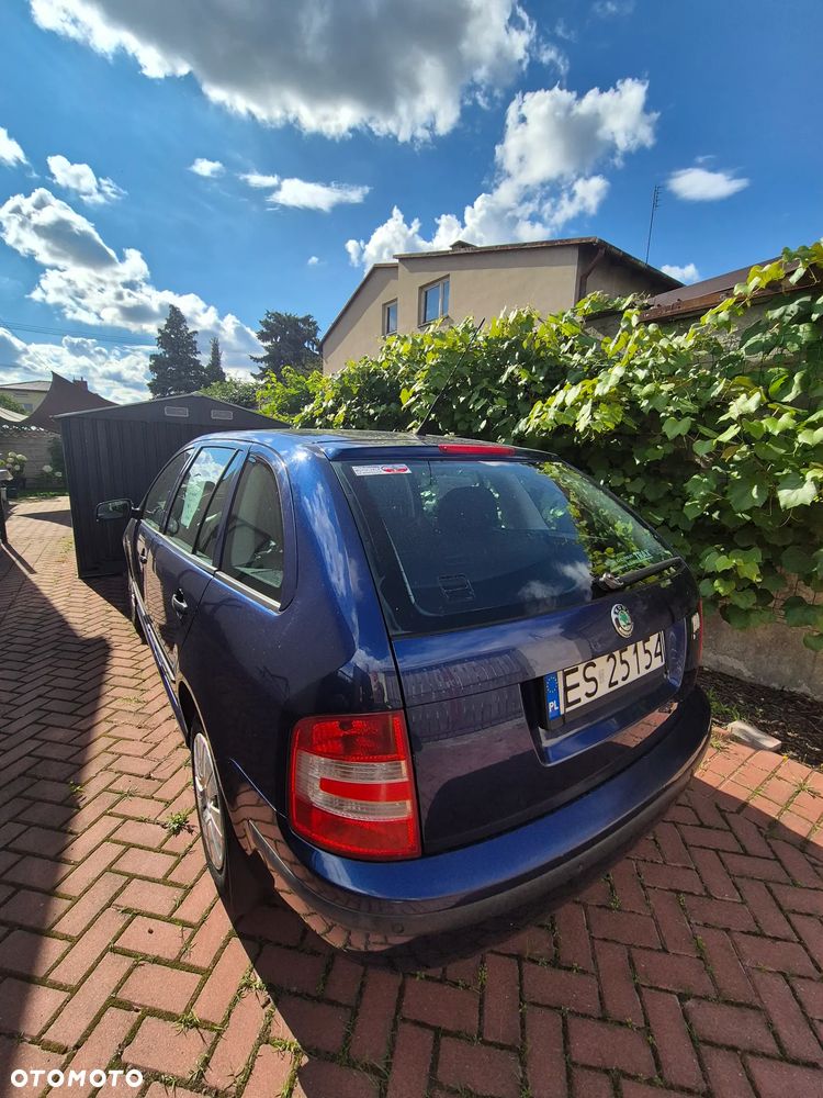 Skoda Fabia 1.4 16V Elegance - 3