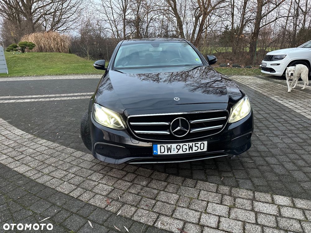 Mercedes-Benz Klasa E - 16