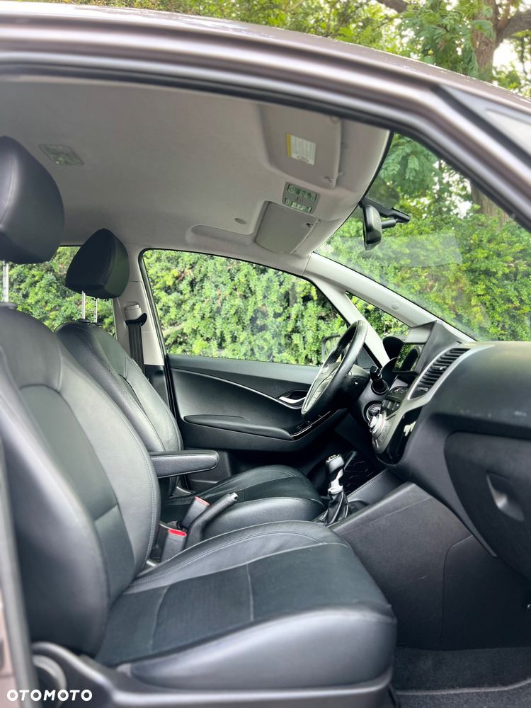 Hyundai ix20 1.4 blue YES Gold - 26