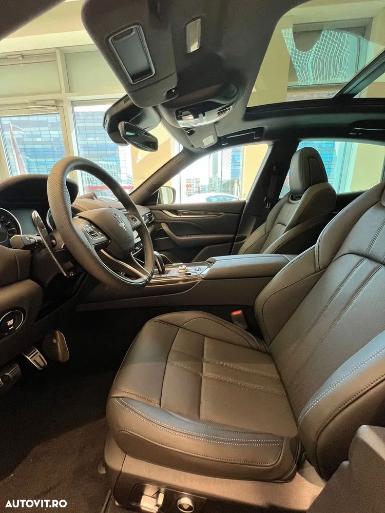 Maserati Levante - 11