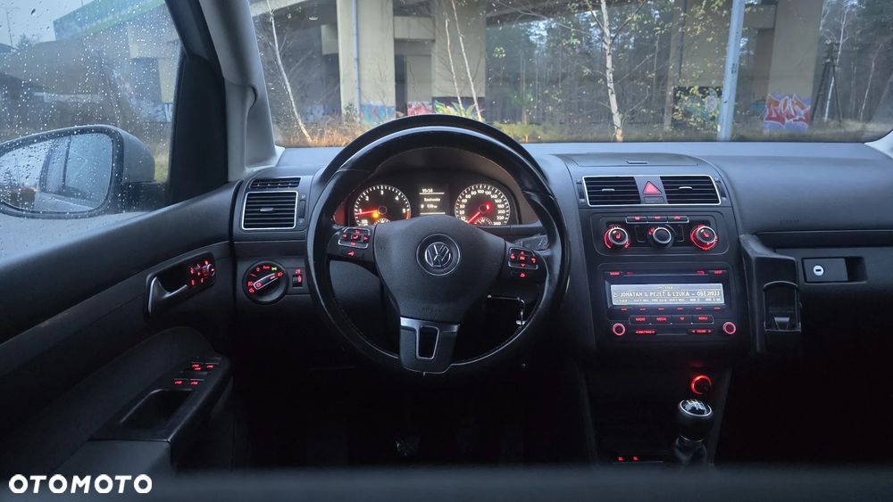 Volkswagen Touran 1.6 TDI DPF Comfortline - 31