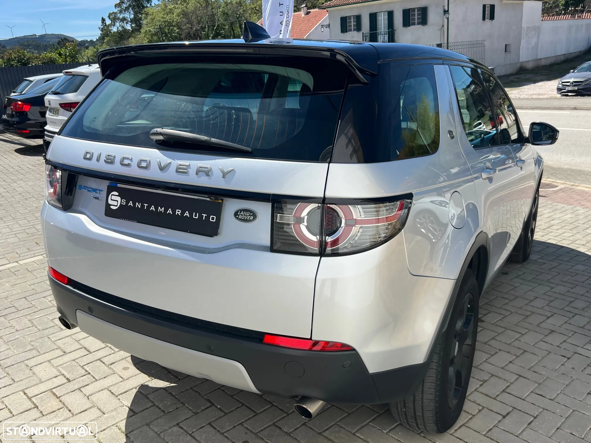 Land Rover Discovery Sport 2.0 eD4 HSE - 9