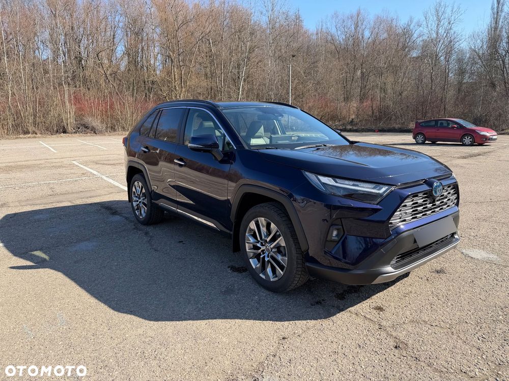 Toyota RAV4 - 3