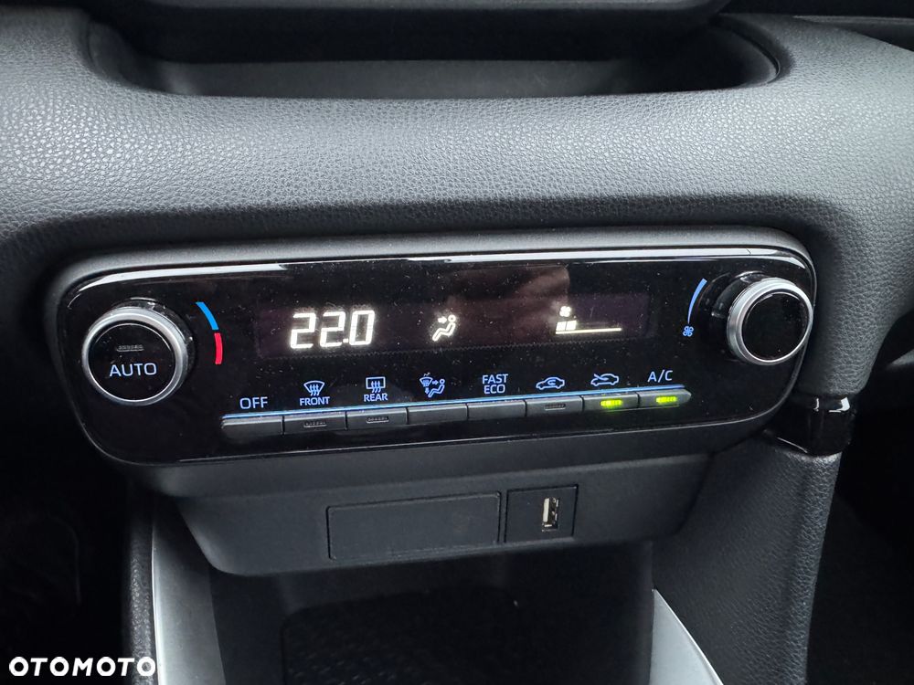 Toyota Yaris Hybrid 1.5 Comfort - 14