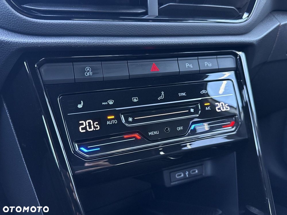 Volkswagen T-Roc - 28
