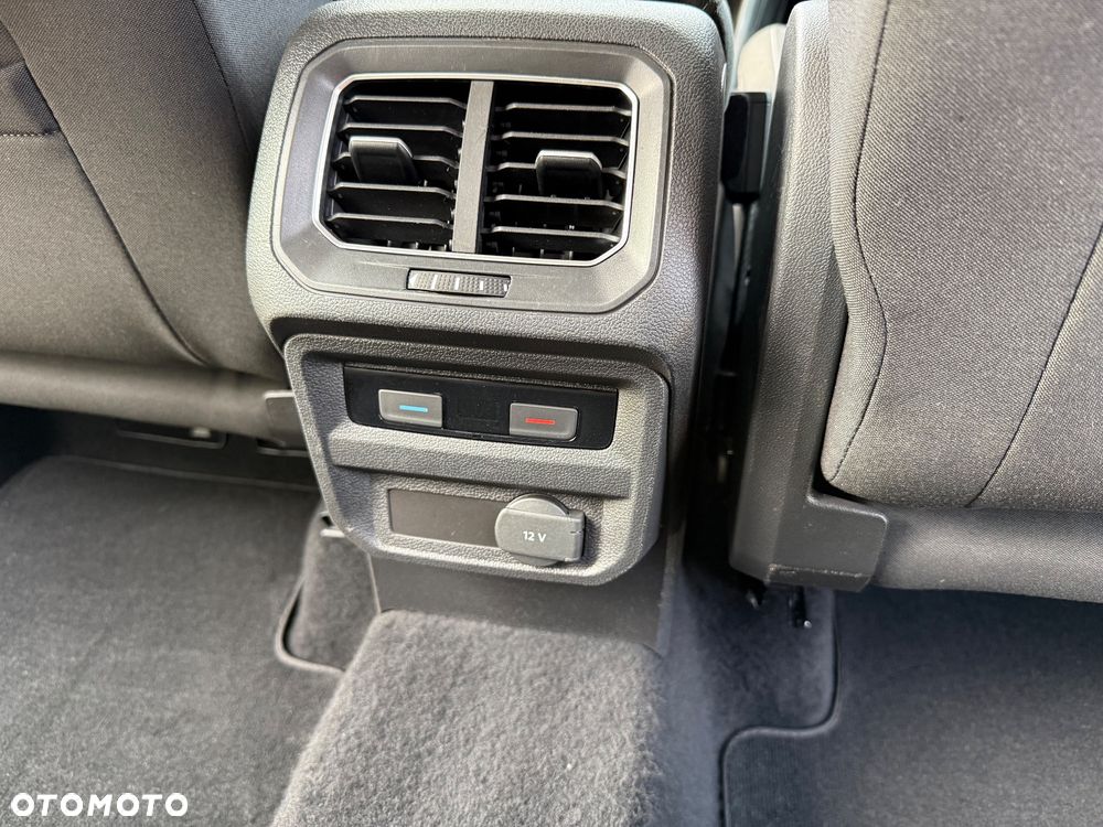 Volkswagen Tiguan 2.0 TDI SCR R-Line - 26
