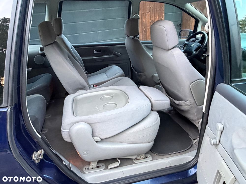 Seat Alhambra 2.0i Comfort - 28