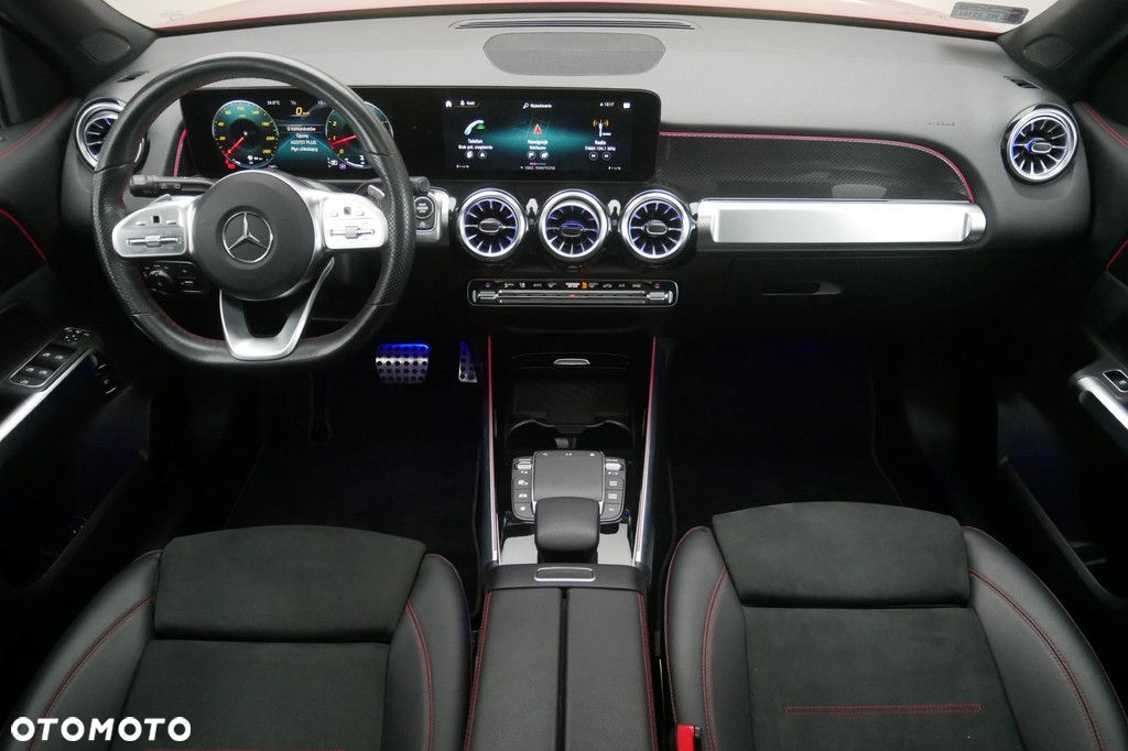 Mercedes-Benz GLB - 8